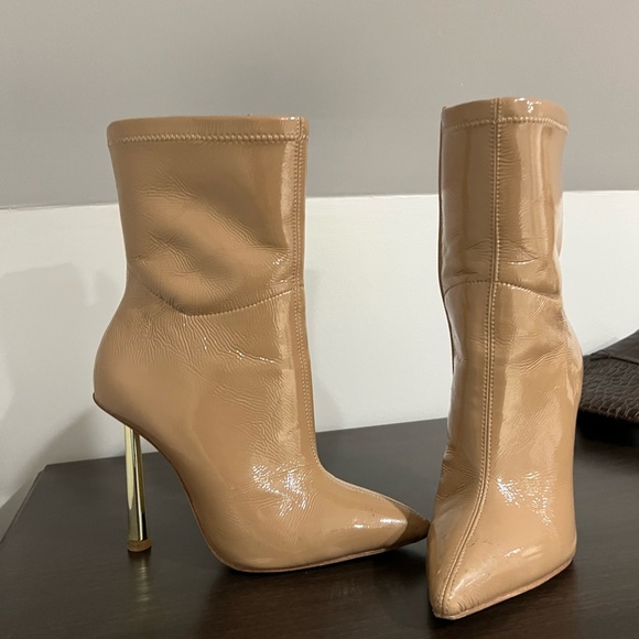 Michael Costello x Revolve tan Booties - Picture 9 of 10